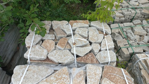 Гранитный плитняк галтованный для парковки купить в Курганской области