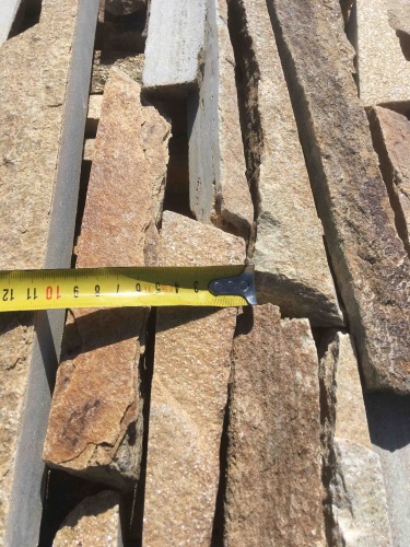 Горбушка златолит золотистый для облицовки купить в Курганской области