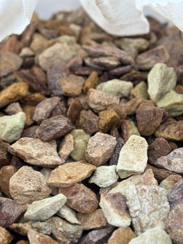 Златолит персиковый декоративная каменная крошка купить в Курганской области