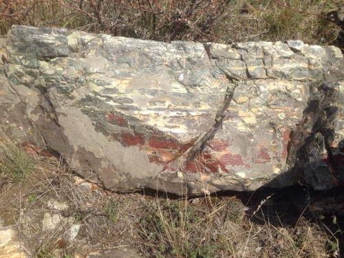 Гигантские зелёные валуны для ландшафтного дизайна весом более 5 тонн купить в Курганской области