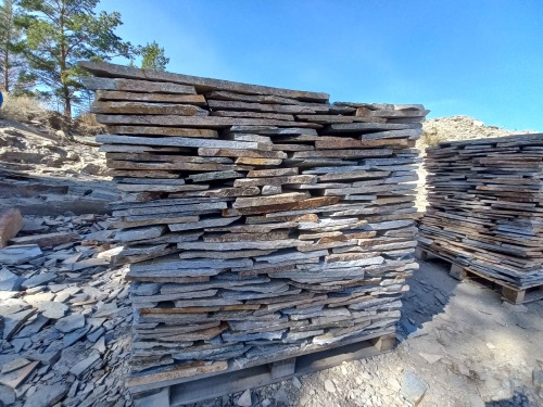 Плитняк златолит серебристый для фасада купить в Курганской области