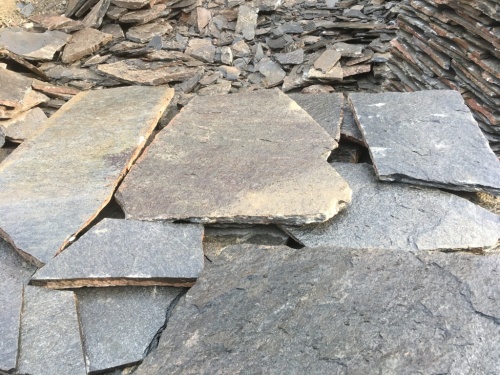 Серицит для лестницы, ступеней купить в Курганской области